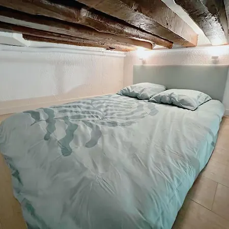 Au Centre De Apartment *